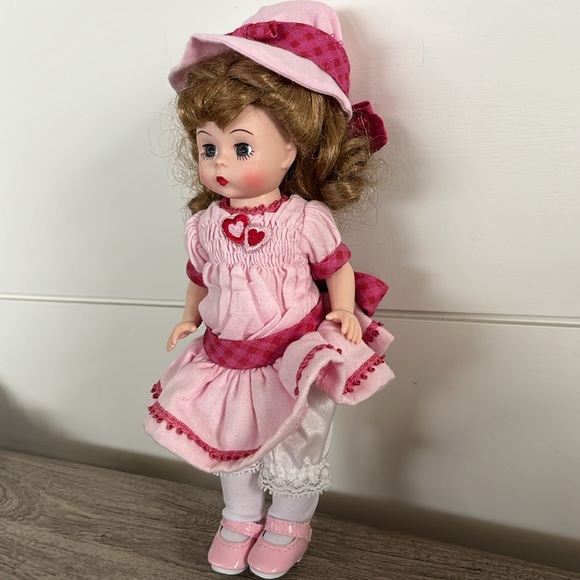 Rare Madame Alexander Valentine Little Let Me Call You Sweetheart Collector Doll - Picture 3 of 6